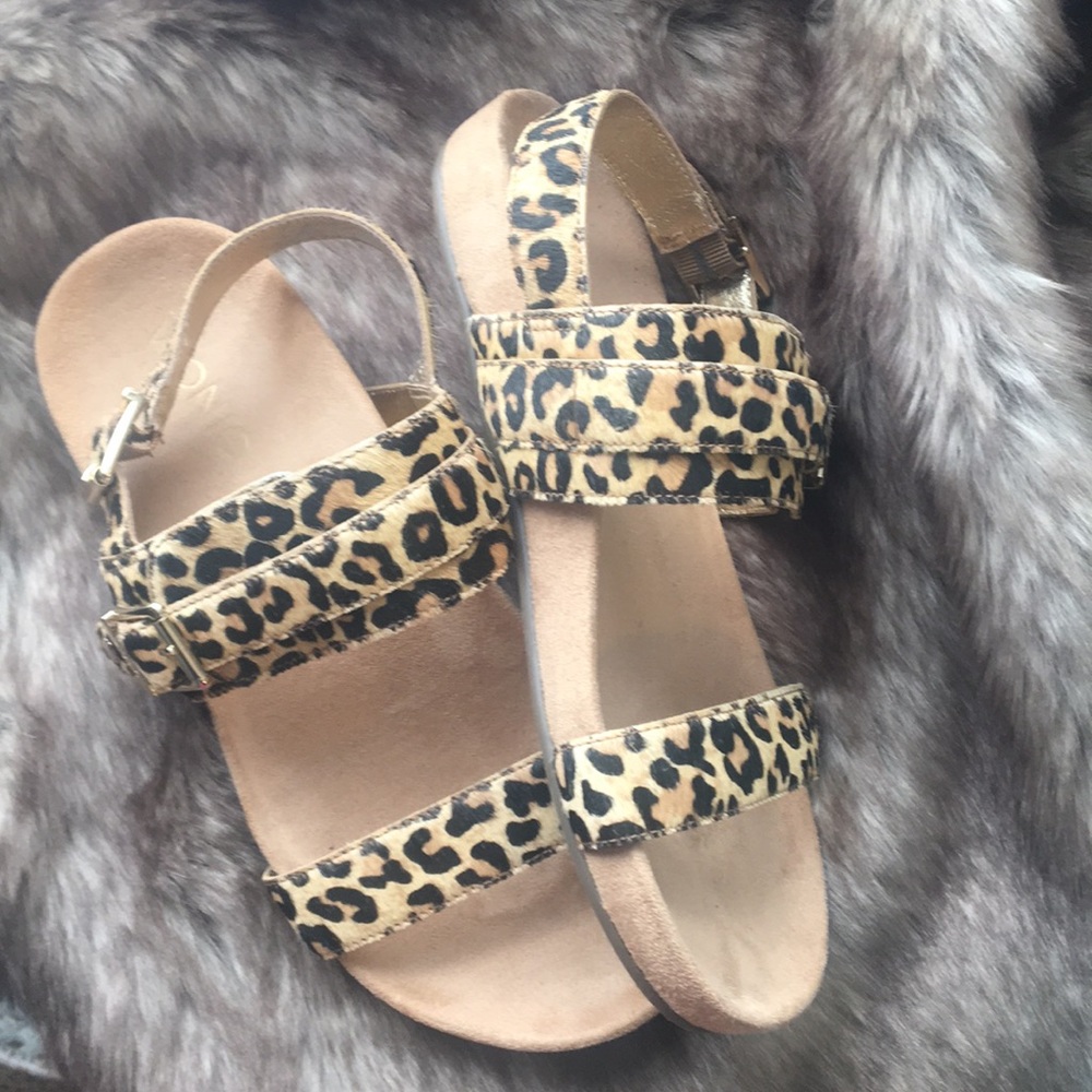 Vionic calf-hair leopard sandals